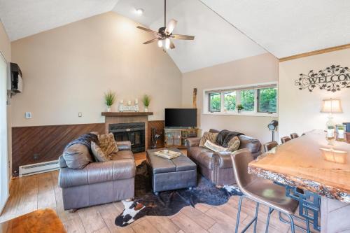 Cozy getaway with heated floors