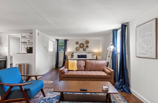 Cozy Guesthouse in East Memphis