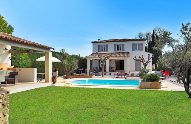 Cozy home in Maussane Les Alpilles