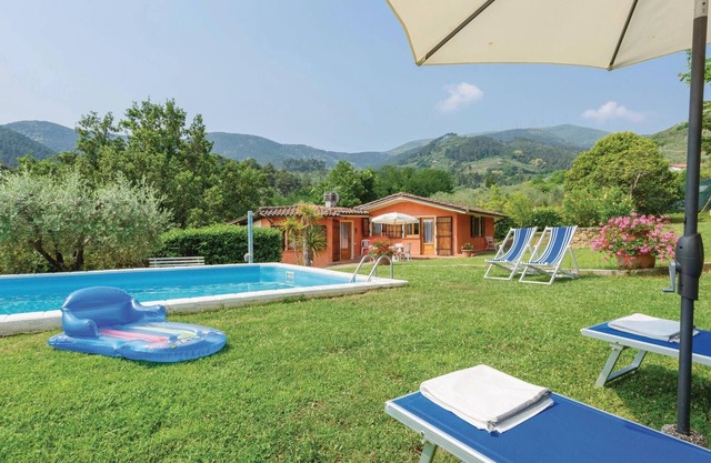 Cozy home in Colle di Compito LU