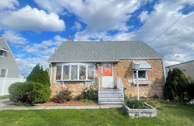 Cozy Home in Cheektowaga