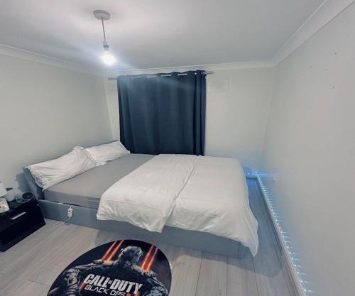 Cozy Kingsize Room in London