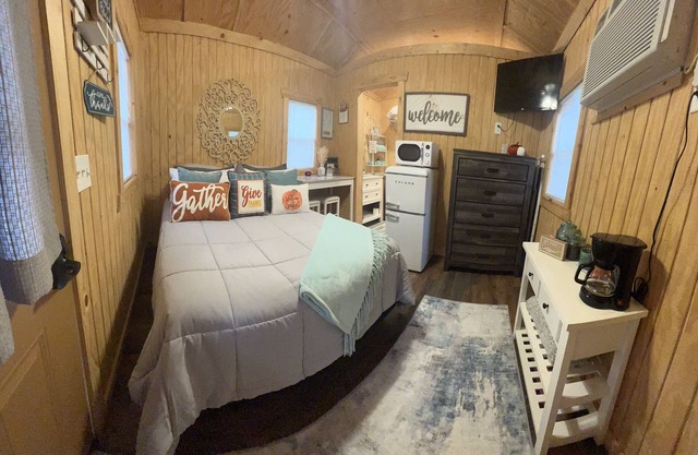 Cozy little cabin in a small town