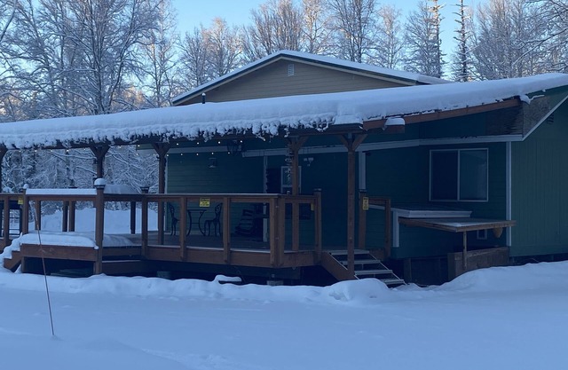 Cozy Little House surrounded by nature and wildlife!