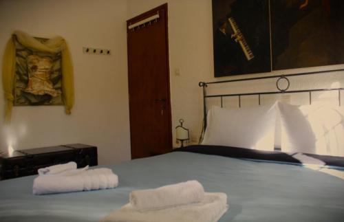 ,Cozy Mountain Retreats