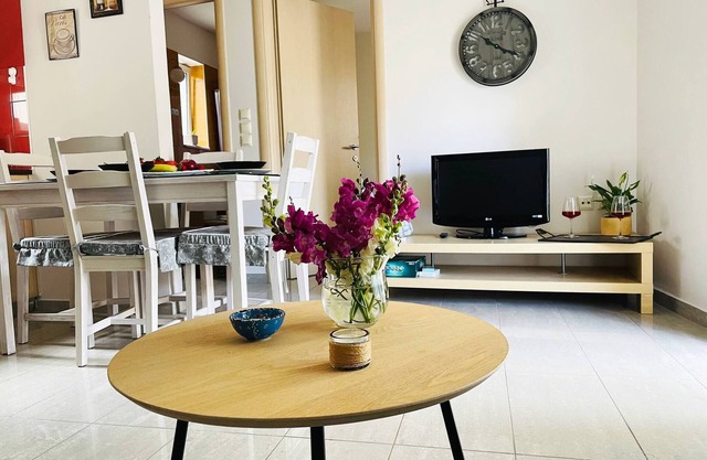 Cozy Nest - 2min To Beach, 6min Walk To Old Town