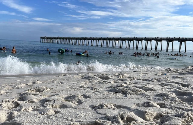 Cozy Pensacola Retreat