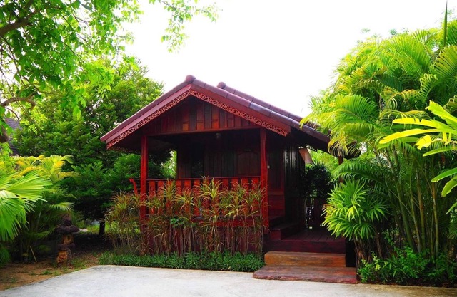 Cozy Resort