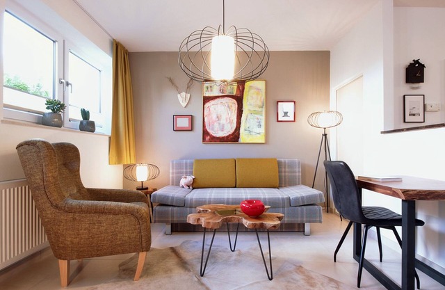 Cozy, spacious, tasteful apartment