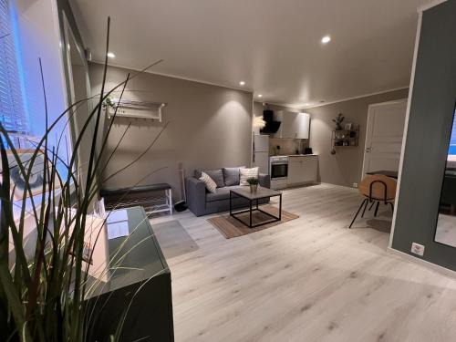 Cozy studio - 3 Guests - Free Parking - Close To harbour