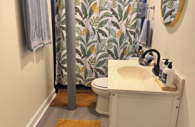 Cozy studio in charming Moncks Corner