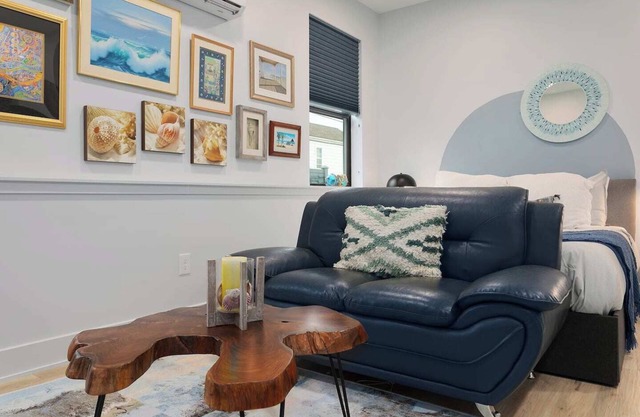 Cozy Studio in the Crossroads | 69