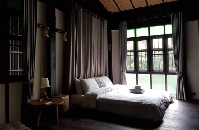 Cozy Thai style wooden villas in Thapae private make you feel at home.