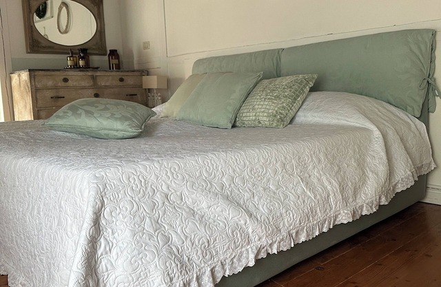Cozy triple room