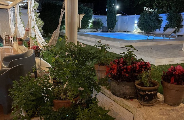 Cozy villa with pool a stone's throw from the Amalfi coast