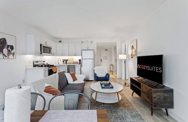 CozySuites at Showboat Modern 2BR/3BA