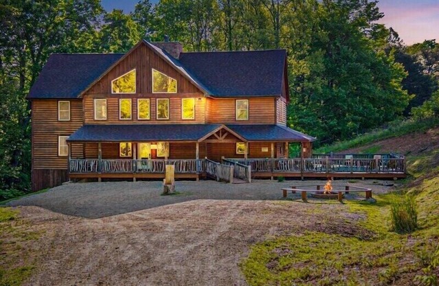 Creek Lodge | Hocking Hills | Pool