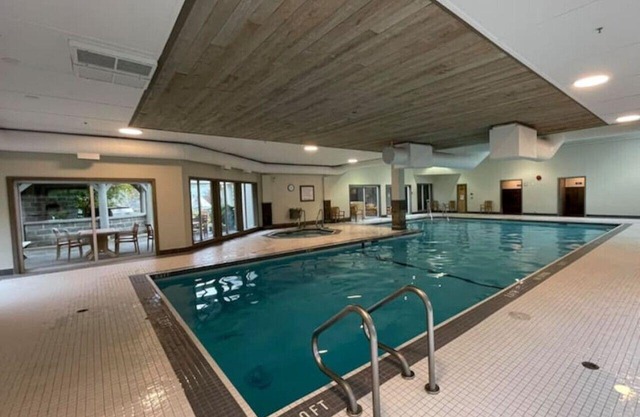 Creekside Calm by the Flowing Creek Condo B