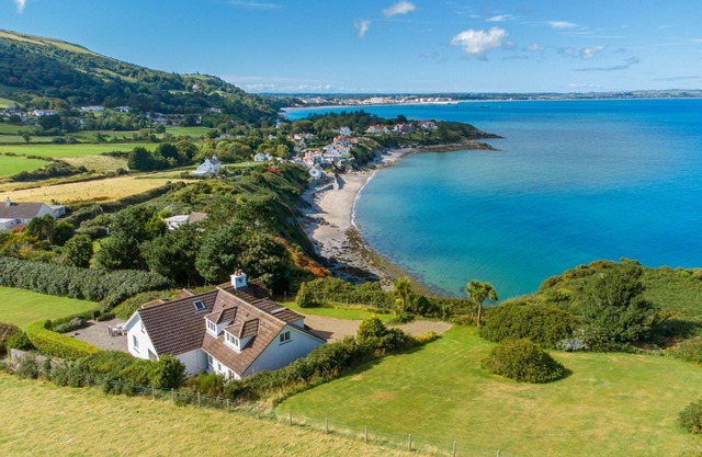 Creggan - a large coastal family holiday home