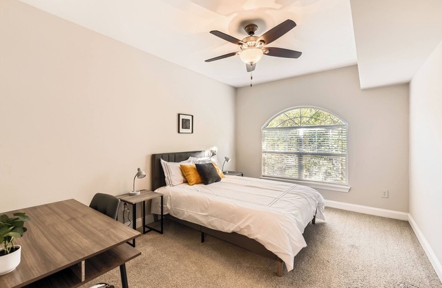 Crest at Midtown 4505 l 1 Bedroom 1 Bathroom