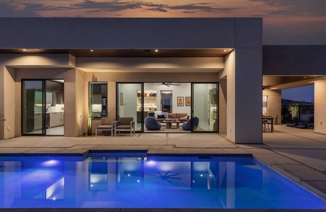 Crest B at Panorama Villas by Fieldtrip | Luxury 2br retreat w pool