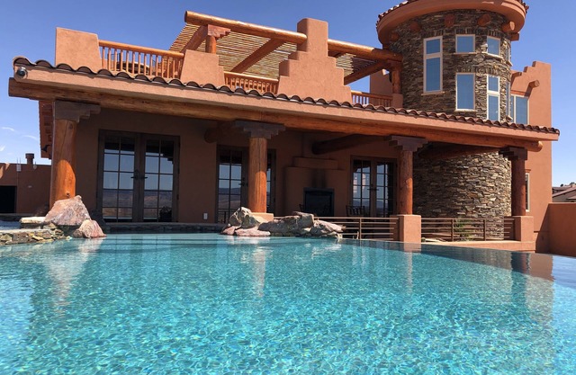 CUSTOM BUILT STUNNING Home Towering above the Colorado River/Lake Pow
