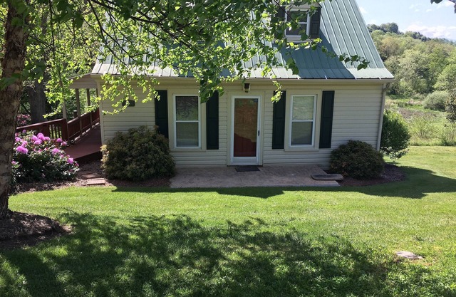Cute cottage type house built in 1938