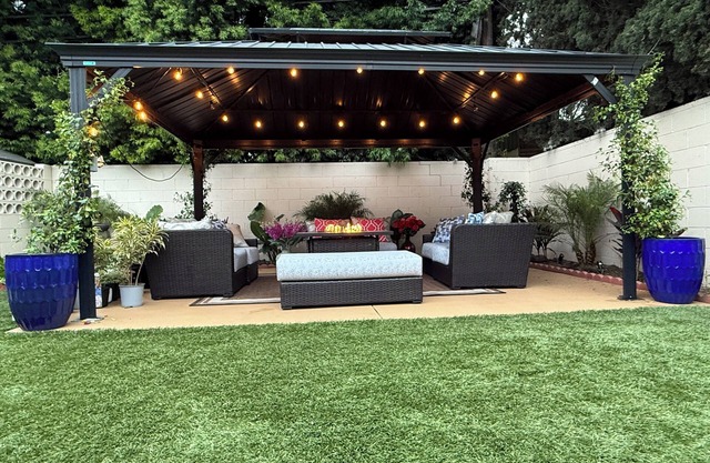 Cute Studio with AC, Backyard and W/D