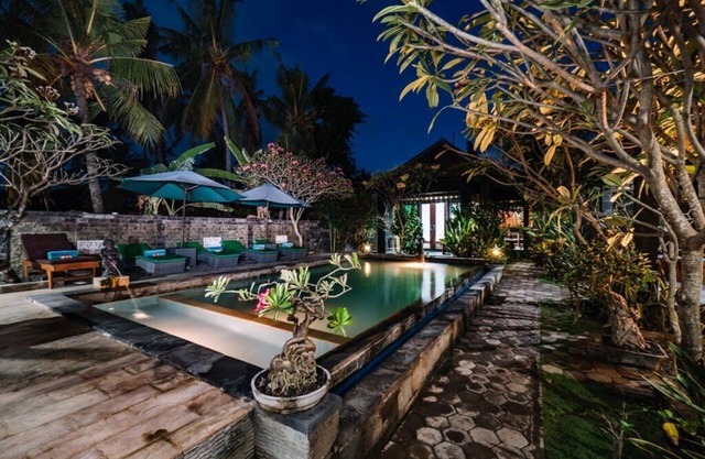 D and B Lembongan Family Room by WizZeLa