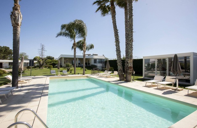 Dalesco Studio Apartment 3 | villa with pool