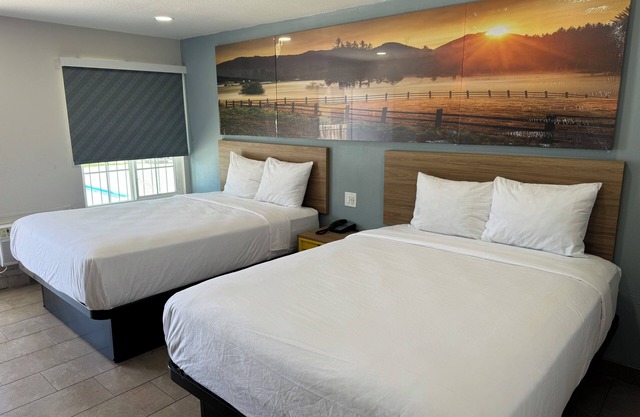 Days Inn by Wyndham Bakersfield