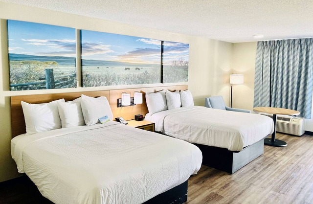 Days Inn by Wyndham Burleson Ft. Worth
