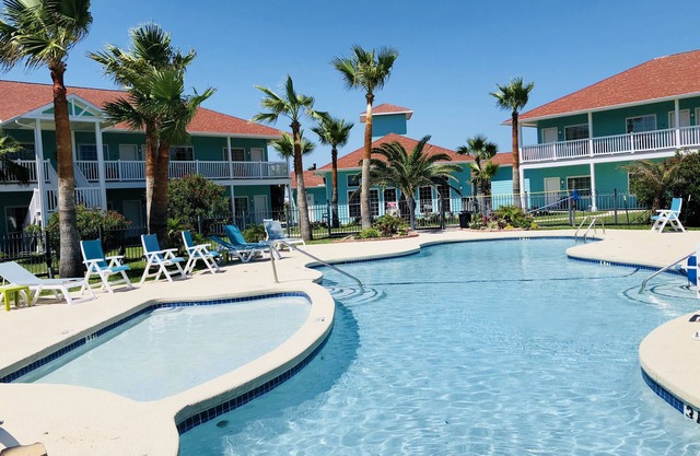 Days Inn by Wyndham Port Aransas TX