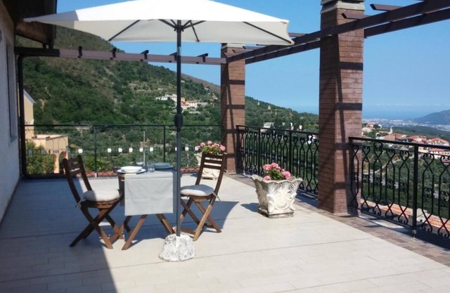 Delightful 1-bedroom apartment in Menosio with WiFi access