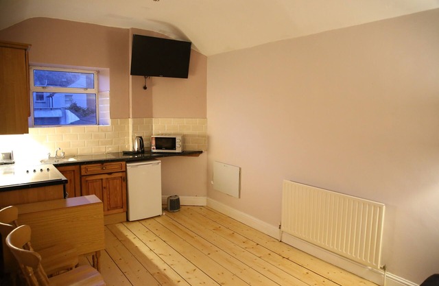 Delightful 1st Floor apartment. in Dublin D6 area.