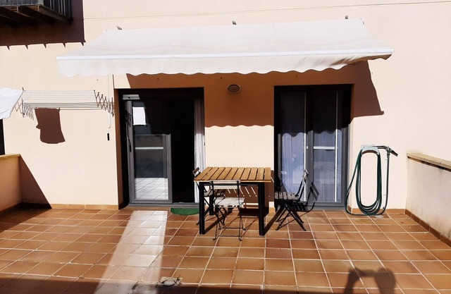 Delta Bird Life Apartment.