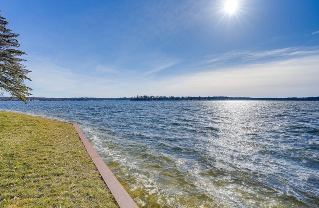 Delton Lake House w/Boat Dock: Fish, Swim & More!