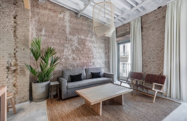 Deluxe 1 Bedroom Apartment