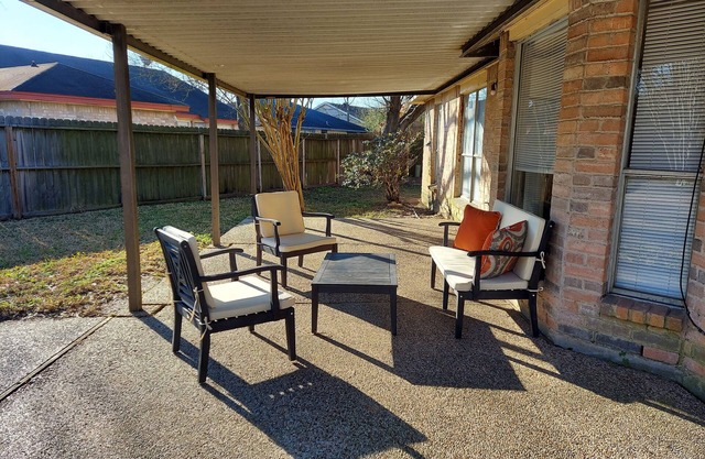 ≈ Desirable House in the Jersey Village ≈