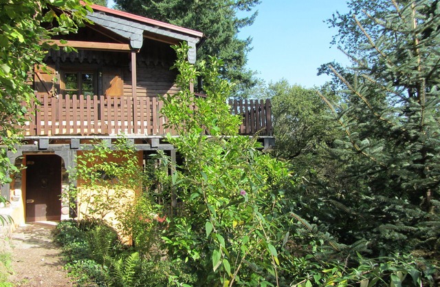 Detached, romantic cottage for walking and relaxing