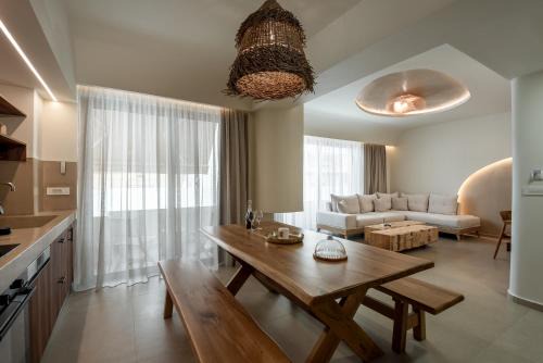 Devina Residence 2025 , Luxury City Jacuzzi Apartment