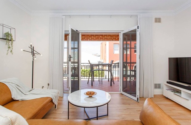 Diamonds by the dock is located in the absolute heart of Fremantle