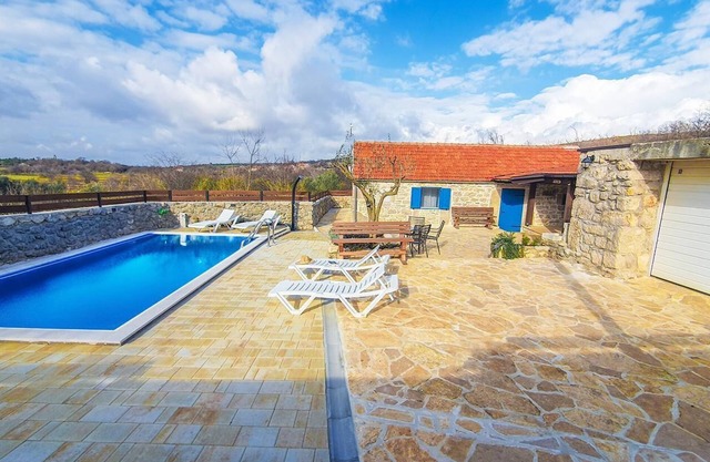 Didini Dvori - One Bedroom Villa, Sleeps 4