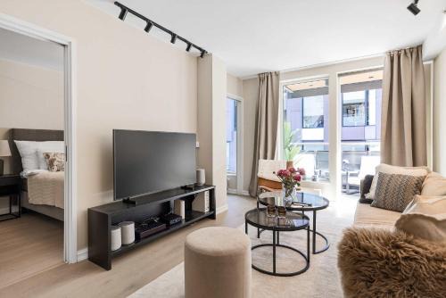 DINBNB Apartments l High-End l Balcony l Rooftop l Self Check-In