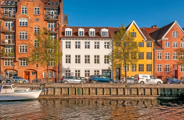 Directly to the canals - Penthouse apartment 1400ft2