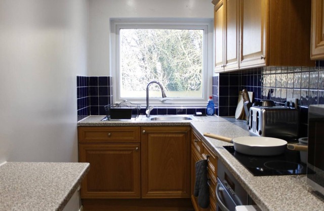 Discounted Long Stays | Balcony View | Central Location |