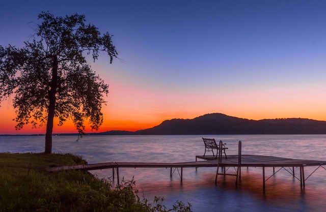 Discover Your Private Lakeside Retreat