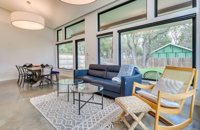 Dog-Friendly Austin Guest House: 3 Mi to Downtown