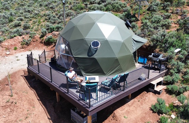 Dome 7nGlamping near Bear Lake