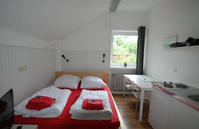 Doppelzimmer Klein mit Küchenzeile - Flensbed Hostel & Boardinghouse